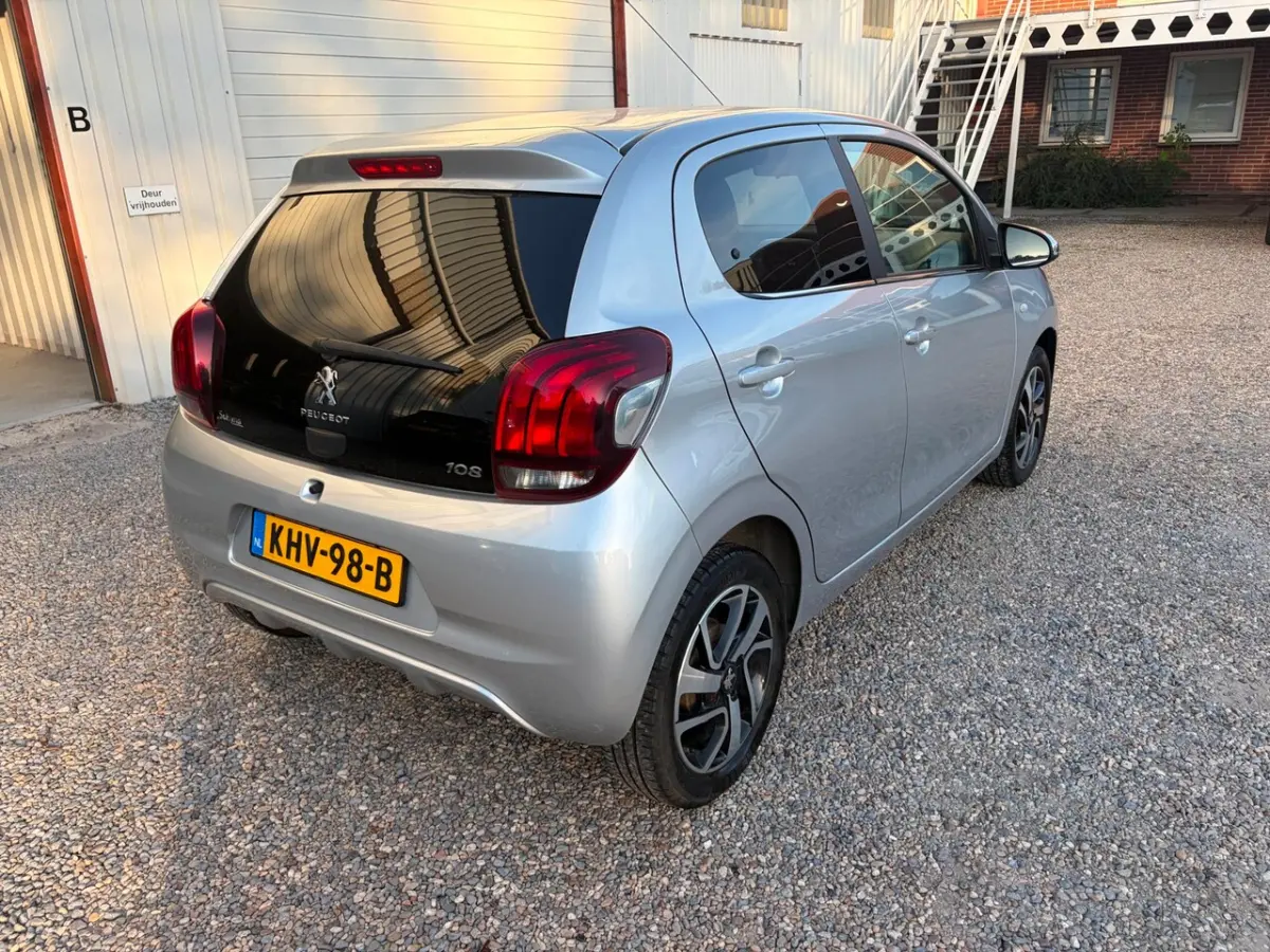1.0 e-VTi Active Airco 5 deurs Automaat Nw APK