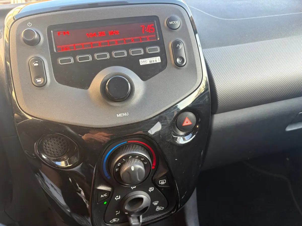 1.0 e-VTi Active Airco 5 deurs Automaat Nw APK