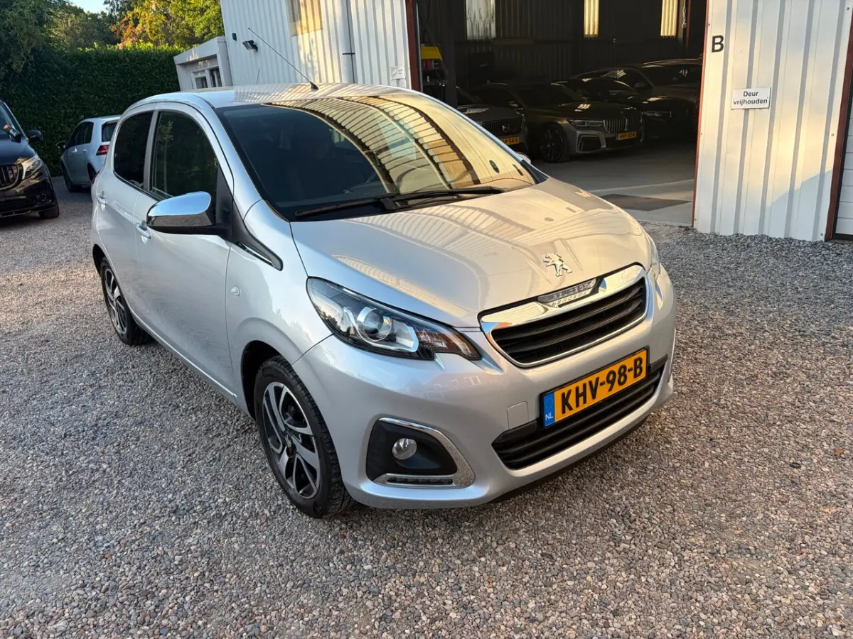 1.0 e-VTi Active Airco 5 deurs Automaat Nw APK