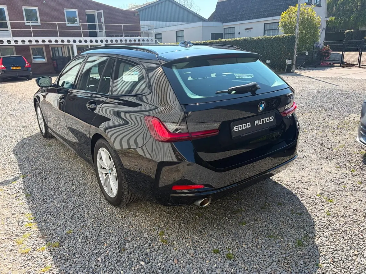 318i NW MODEL ZWART LED BTW ALL IN