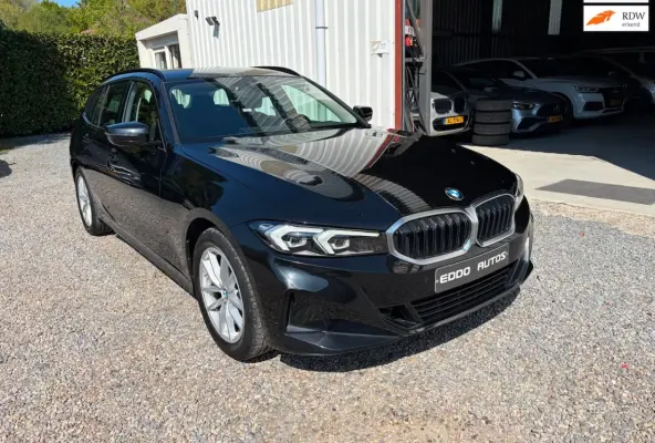 318i NW MODEL ZWART LED BTW ALL IN