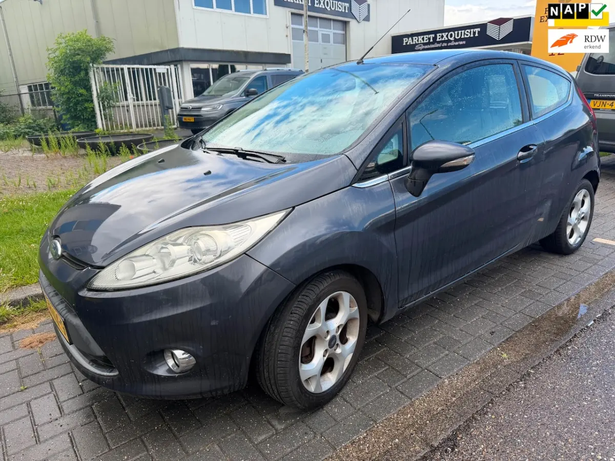 Ford Fiesta 2009 Benzine Handgeschakeld leasen