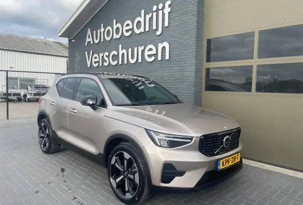 1.5 T4 Plug-in hybrid Plus dark pano stoelverwarming 20 inch