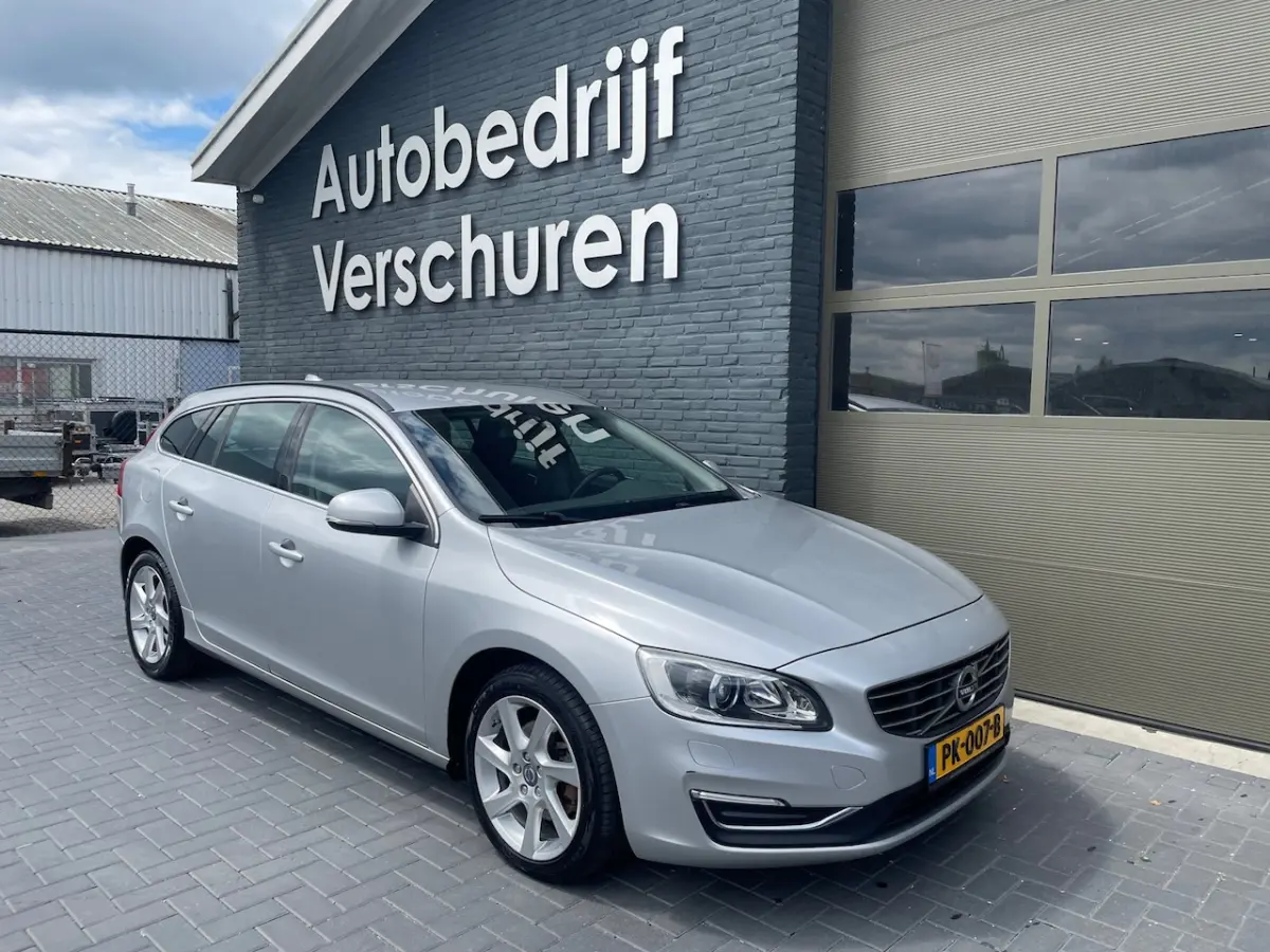 Volvo V60 2014 Benzine Automatisch leasen