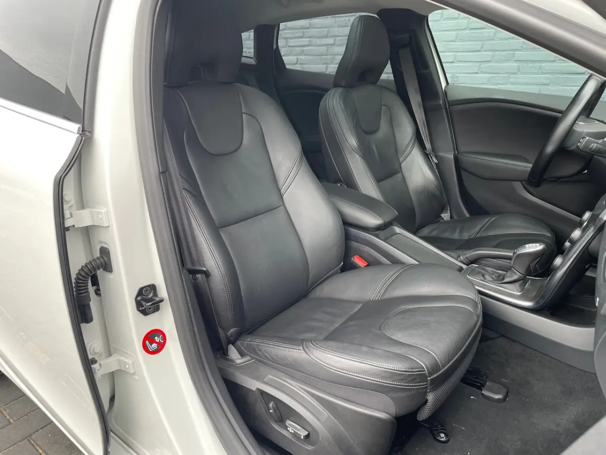 2.5 T5 Summum uniek full option pano adaptieve cruise 5 cilinder