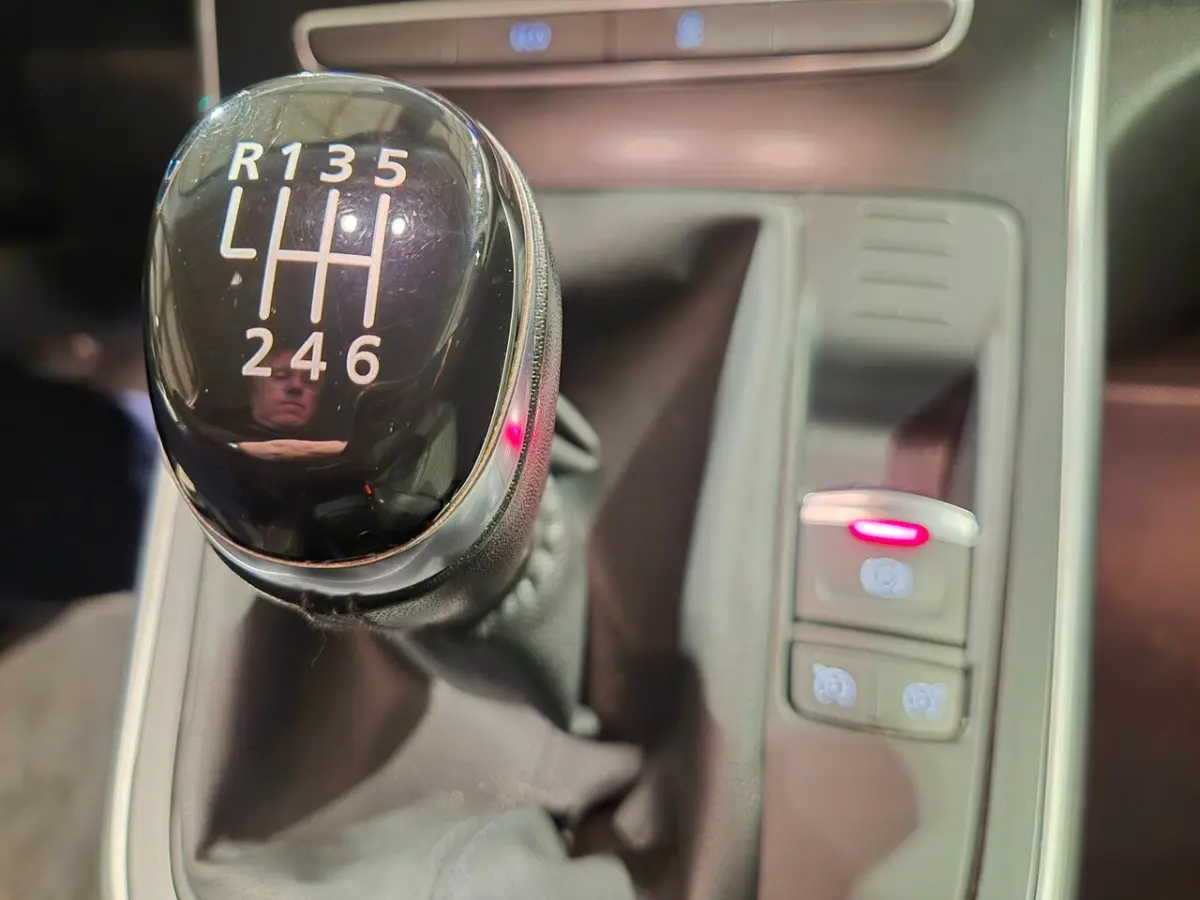 1.2 TCe Zen - Navigatie - Airco - Cruise Control