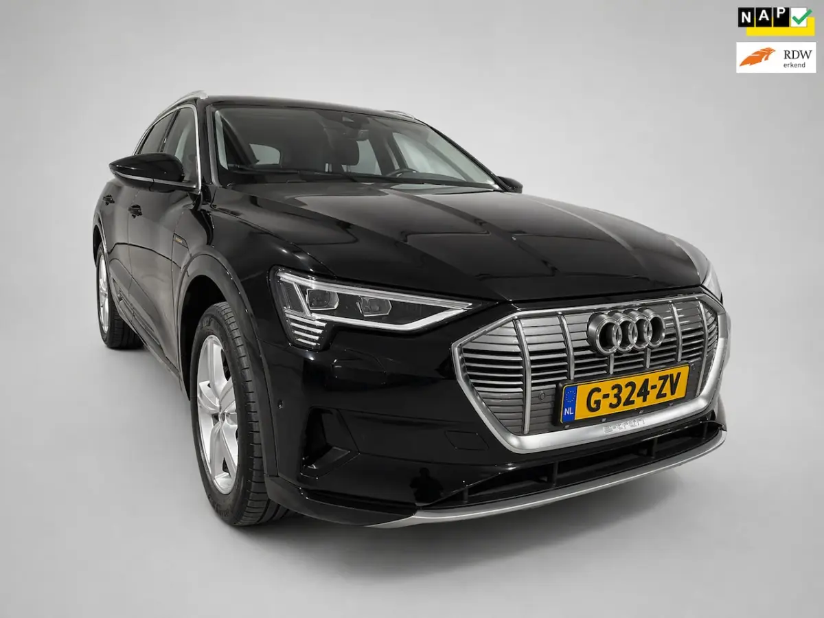 50 Quattro Launch edition plus 71 kWh - Panodak - Leder - Adapt Cruise - Afn Trekhaak - In