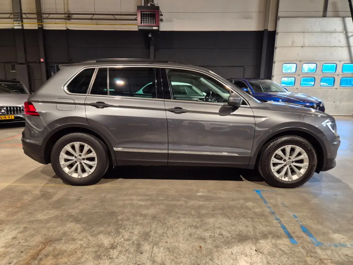 1.4 TSI ACT Comfortline Business Automaat - Panoramadak - Clima - Adapt Cruise - Camera -