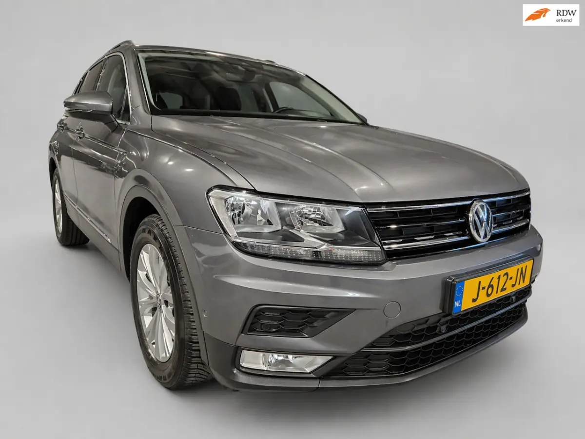 1.4 TSI ACT Comfortline Business Automaat - Panoramadak - Clima - Adapt Cruise - Camera -