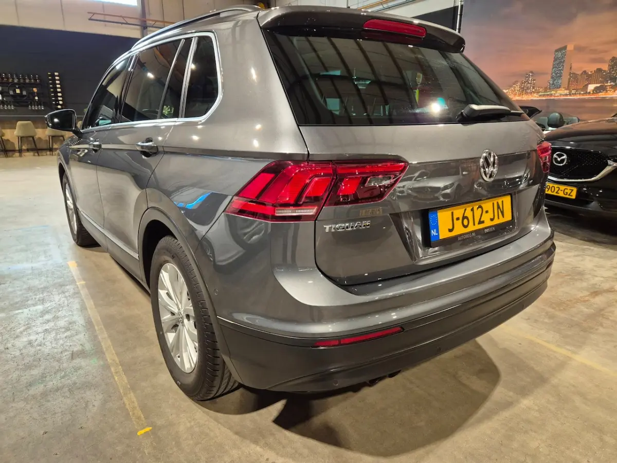 1.4 TSI ACT Comfortline Business Automaat - Panoramadak - Clima - Adapt Cruise - Camera -