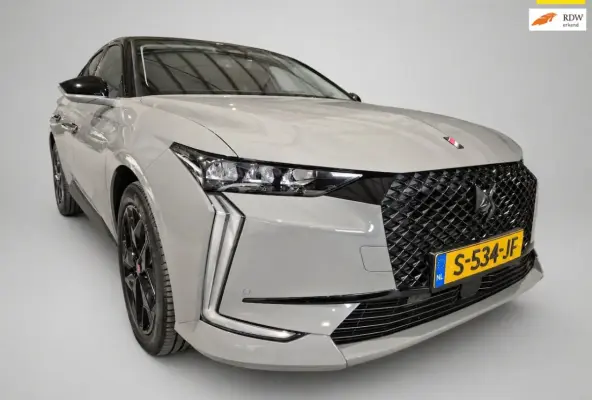 4 E-Tense Performance Line - Hybrid - NL Auto - Camera - Navigatie - Virtual