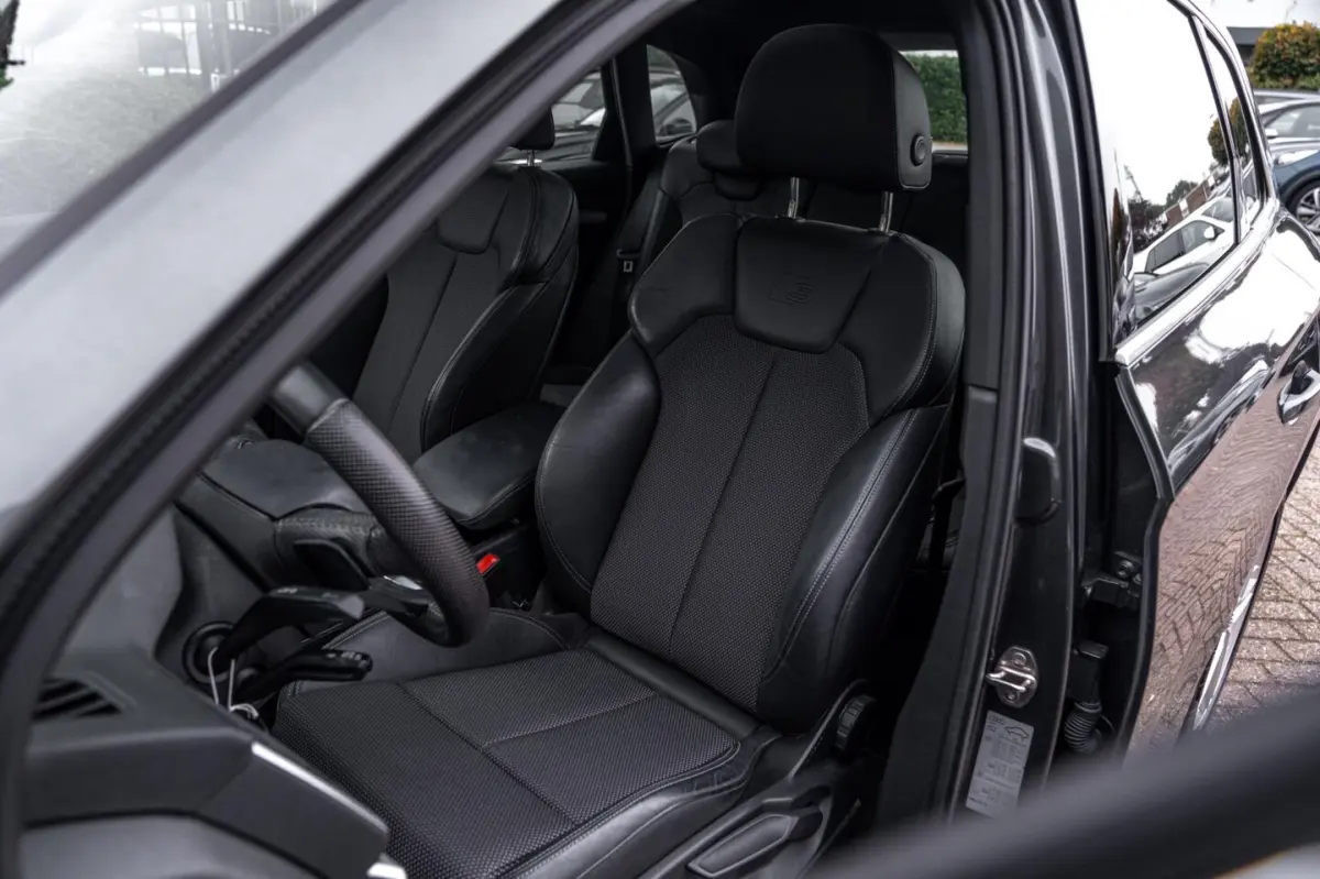 2.0 TFSI Quattro Sport S Line Edition 252 PK Aut. Pano Stoelverwarming Xenon 19''