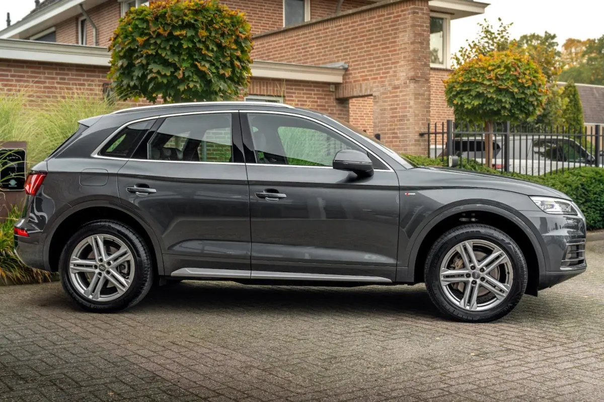 2.0 TFSI Quattro Sport S Line Edition 252 PK Aut. Pano Stoelverwarming Xenon 19''