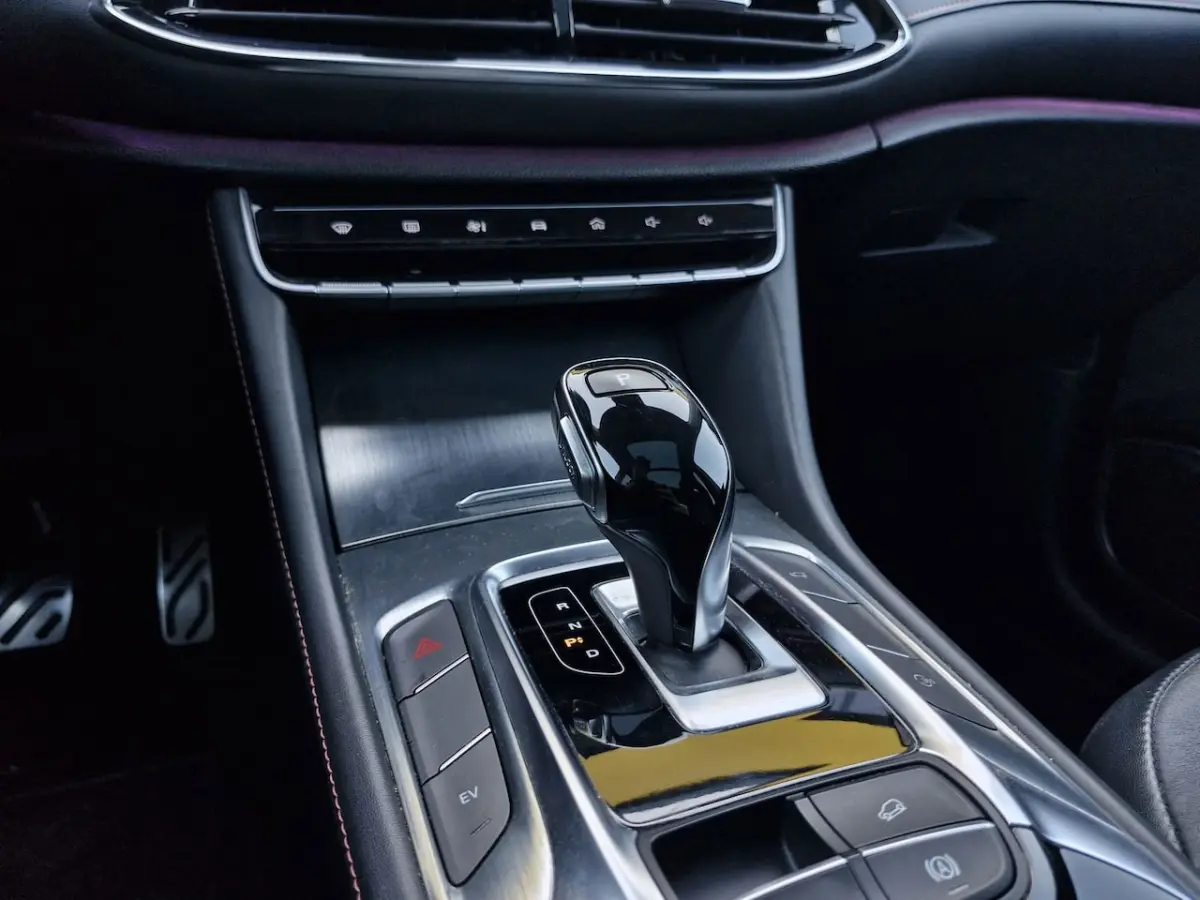 1.5 TGDI Luxury | Panoramadak | 360 Camera| Bluetooth | Apple Car | Android Auto | Lederen