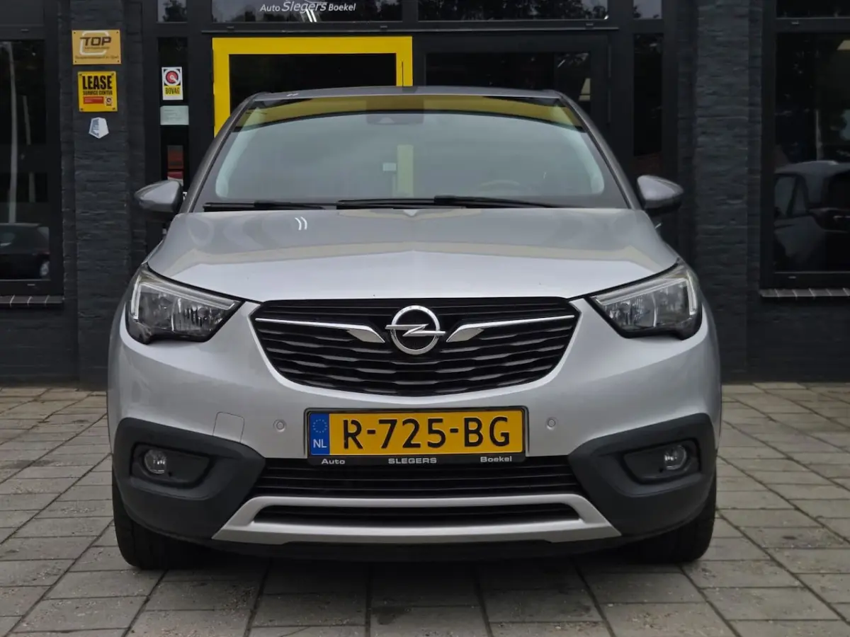 1.2 Turbo Aut. Innovation | Nw Distr. | Trekhaak | Camera + Sens | Climate | Keyless | 17"