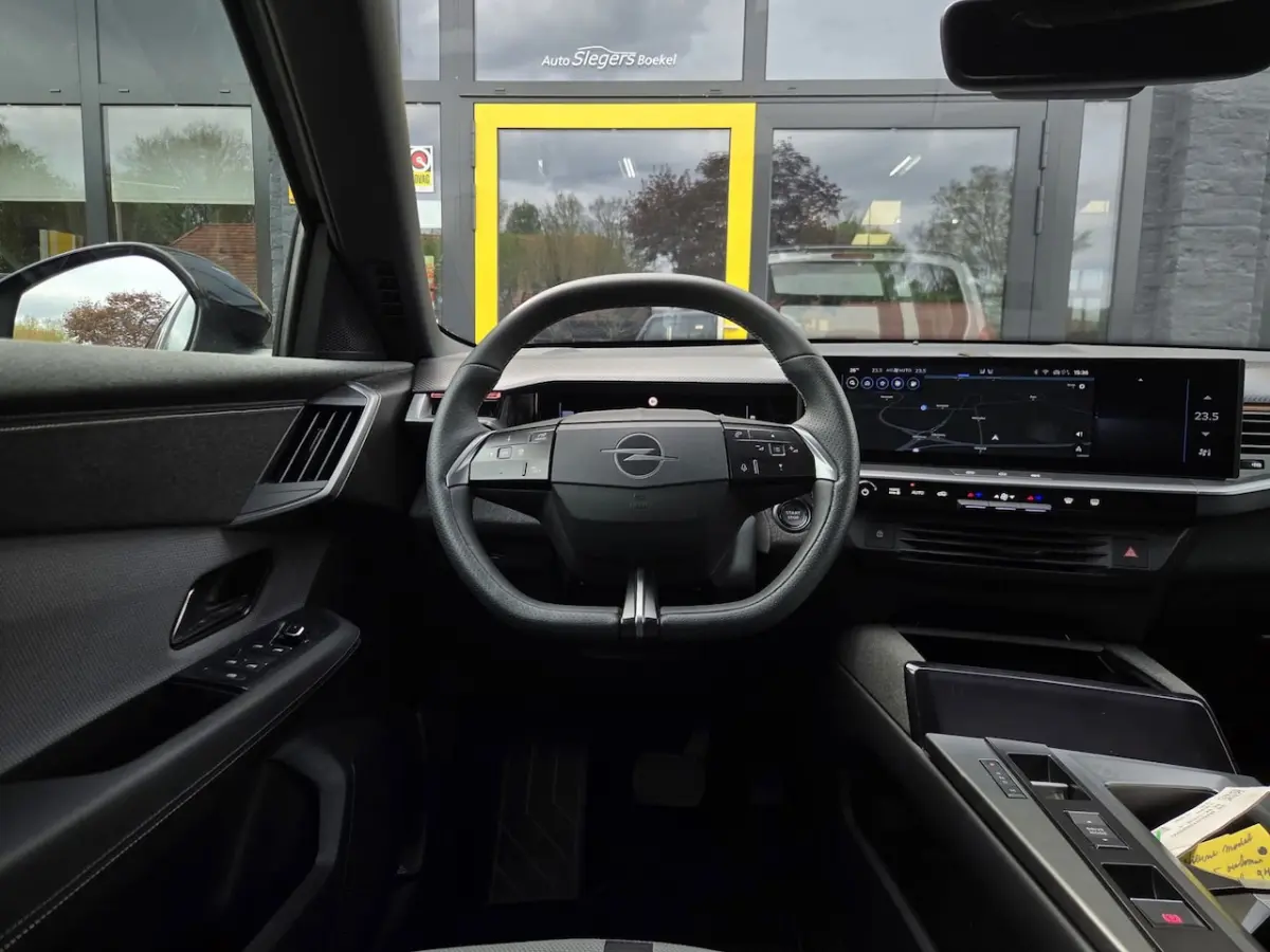 1.2 Turbo Hybrid GS | Stoelv + Stuurv | Camer + Sensoren | BT Carplay | BT Android Auto |