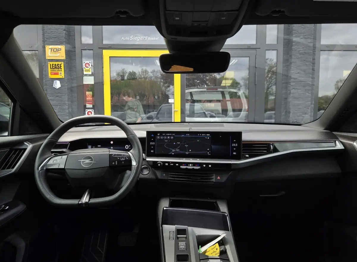 1.2 Turbo Hybrid GS | Stoelv + Stuurv | Camer + Sensoren | BT Carplay | BT Android Auto |