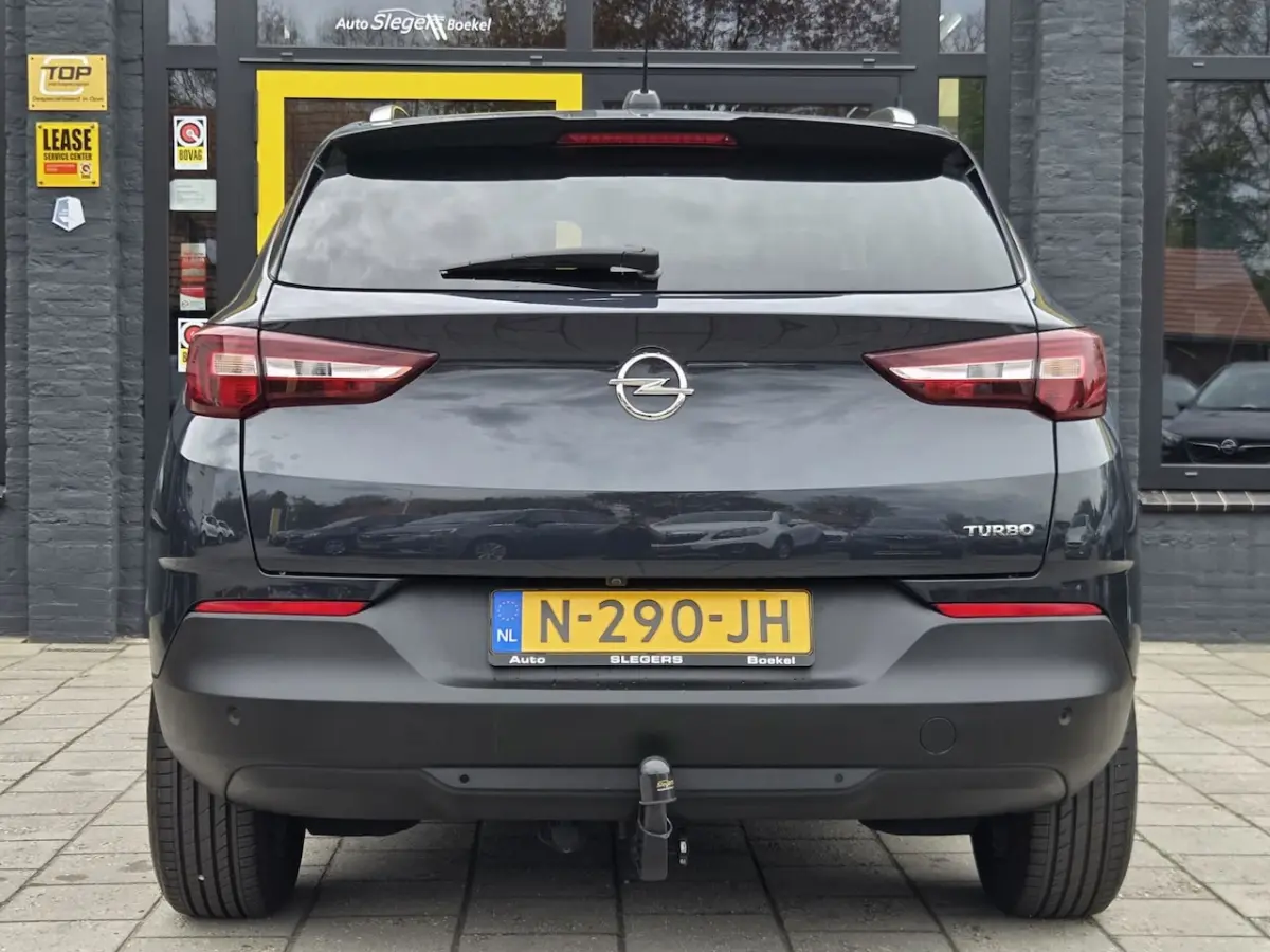 1.2 Turbo Automaat Innovation 130pk I Camera I Stoel + stuurverw I Cruise I 17" I eye I Pd