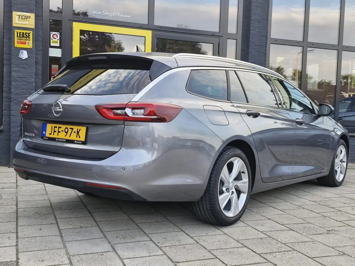 1.5 Turbo Business Executive Automaat | Camera + Sensoren | Climate | Cruise | Carplay | B