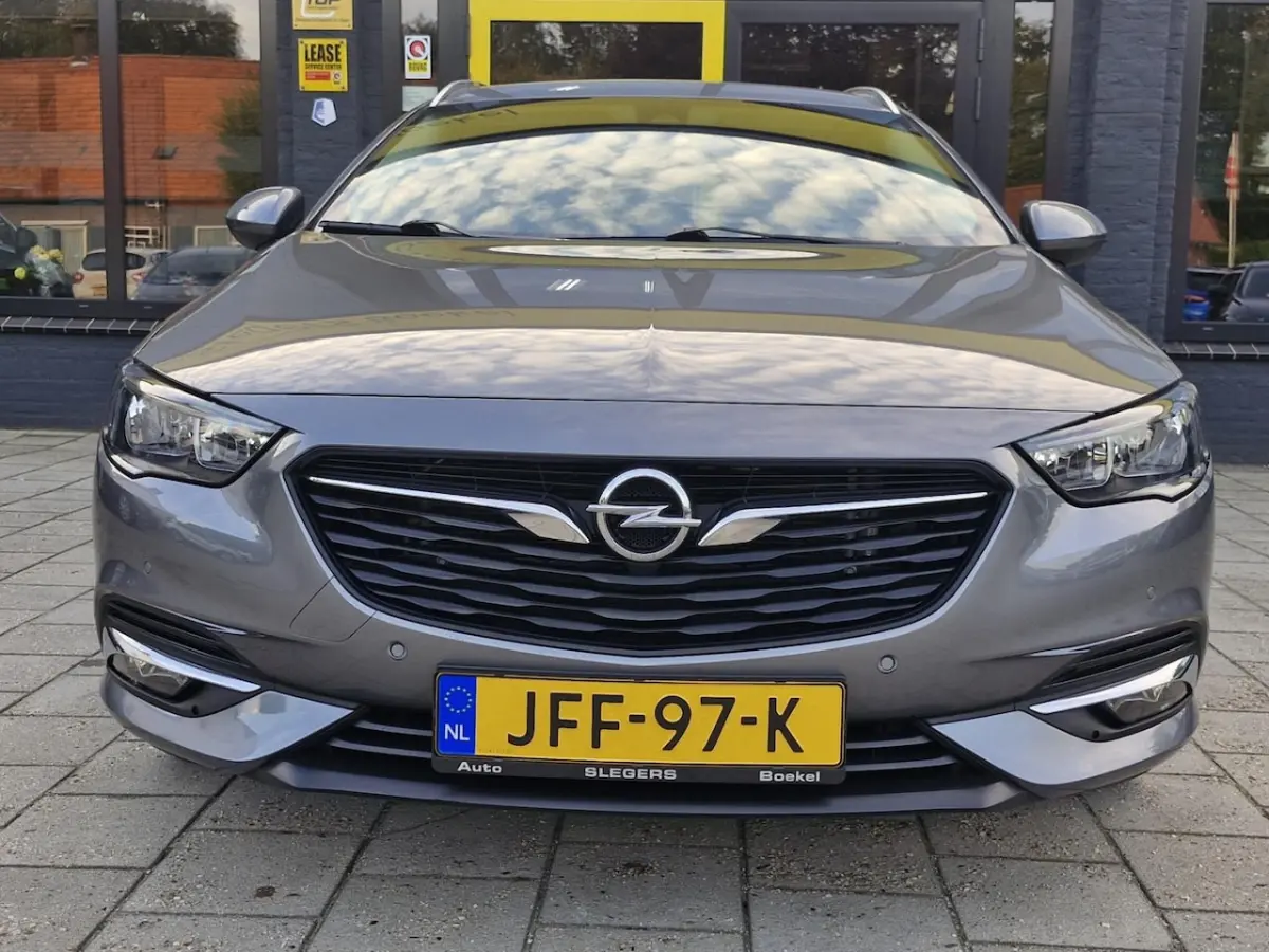 1.5 Turbo Business Executive Automaat | Camera + Sensoren | Climate | Cruise | Carplay | B