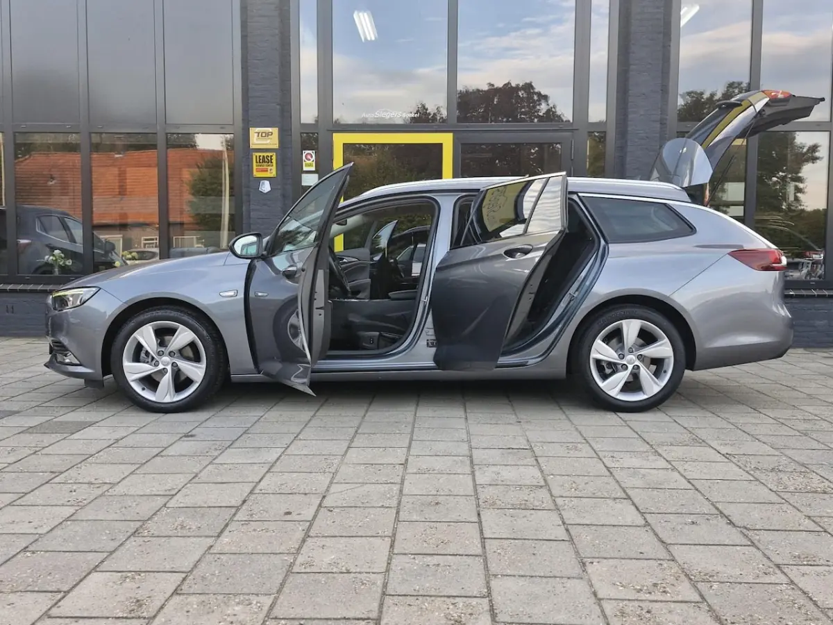 1.5 Turbo Business Executive Automaat | Camera + Sensoren | Climate | Cruise | Carplay | B