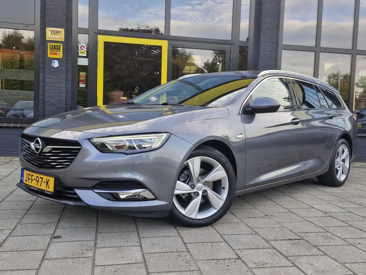 1.5 Turbo Business Executive Automaat | Camera + Sensoren | Climate | Cruise | Carplay | B