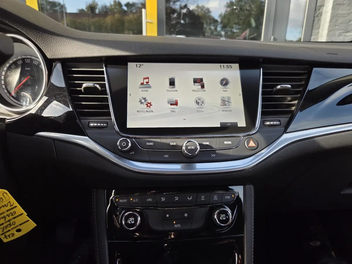 1.0 Innovation |Parkeersensoren V + A| Carplay | Android | `Navi | Tel | Cruise Contr | Cl