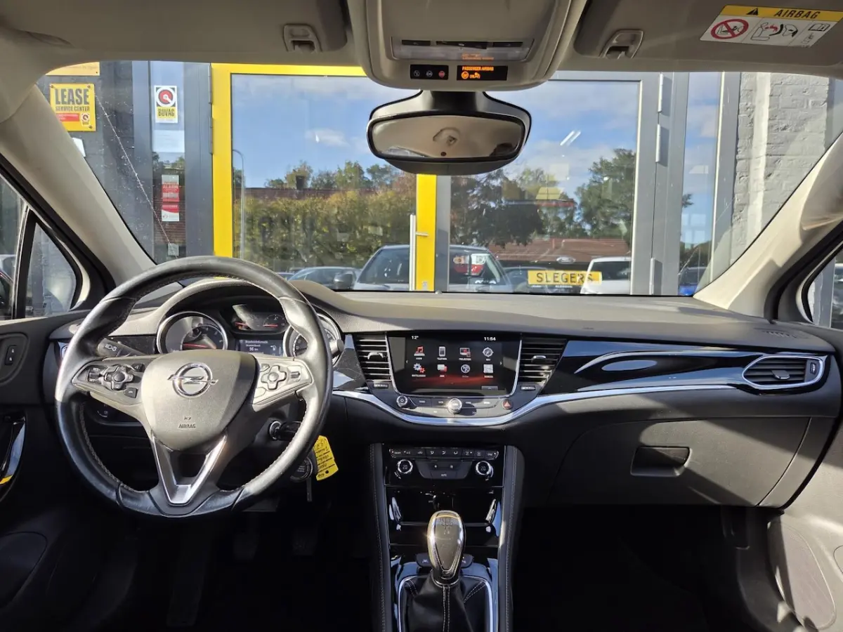 1.0 Innovation |Parkeersensoren V + A| Carplay | Android | `Navi | Tel | Cruise Contr | Cl