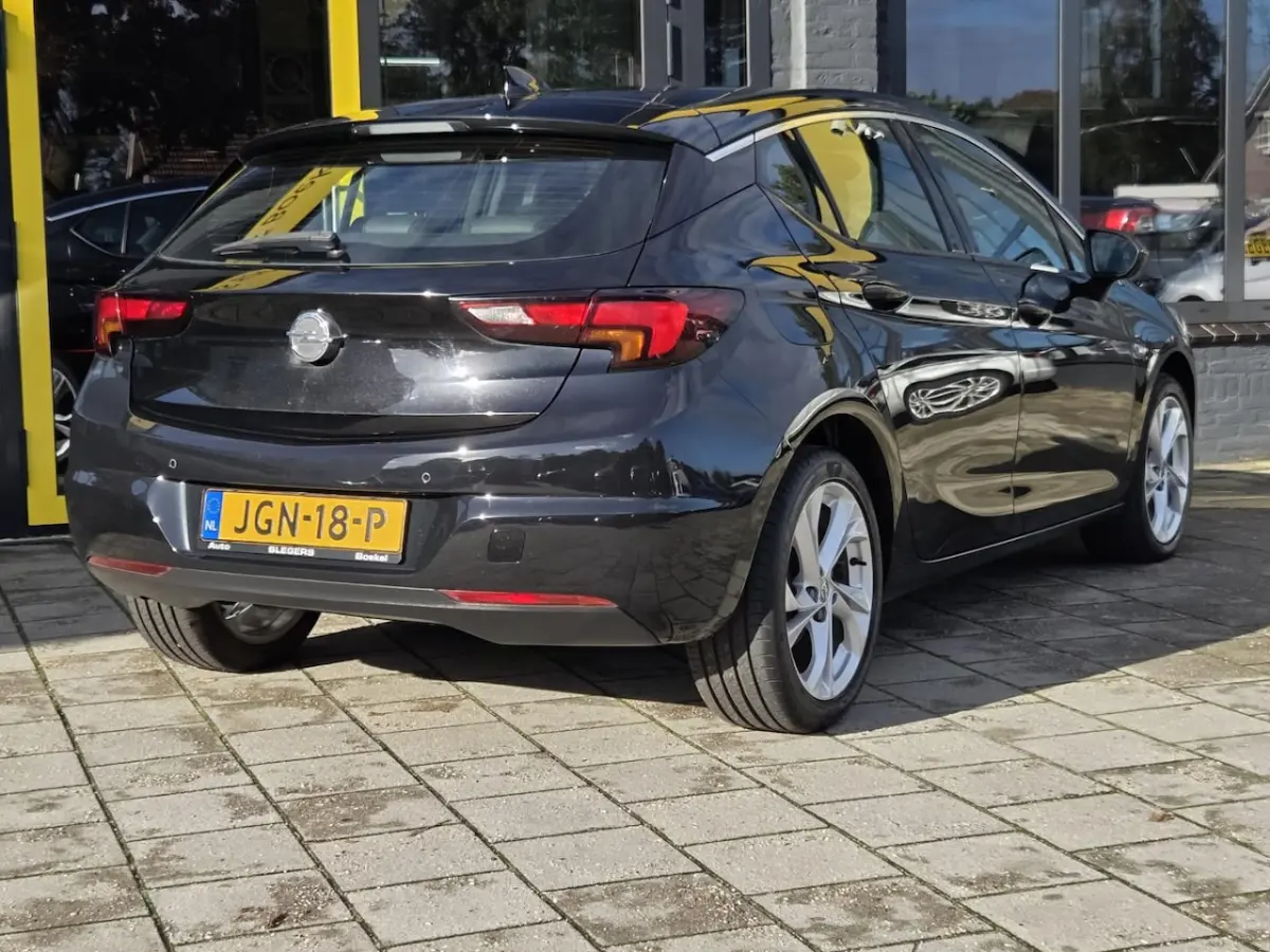 1.0 Innovation |Parkeersensoren V + A| Carplay | Android | `Navi | Tel | Cruise Contr | Cl