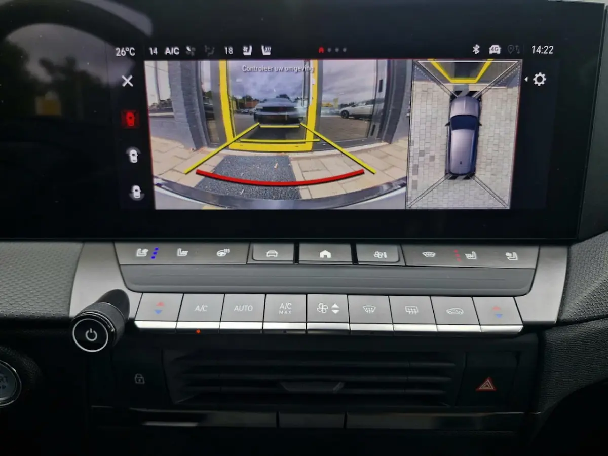 1.6 Turbo Plug In Hybrid Ultimate | Schuifdak | AGR | Stoelvent + Verw | Camera + Sensoren