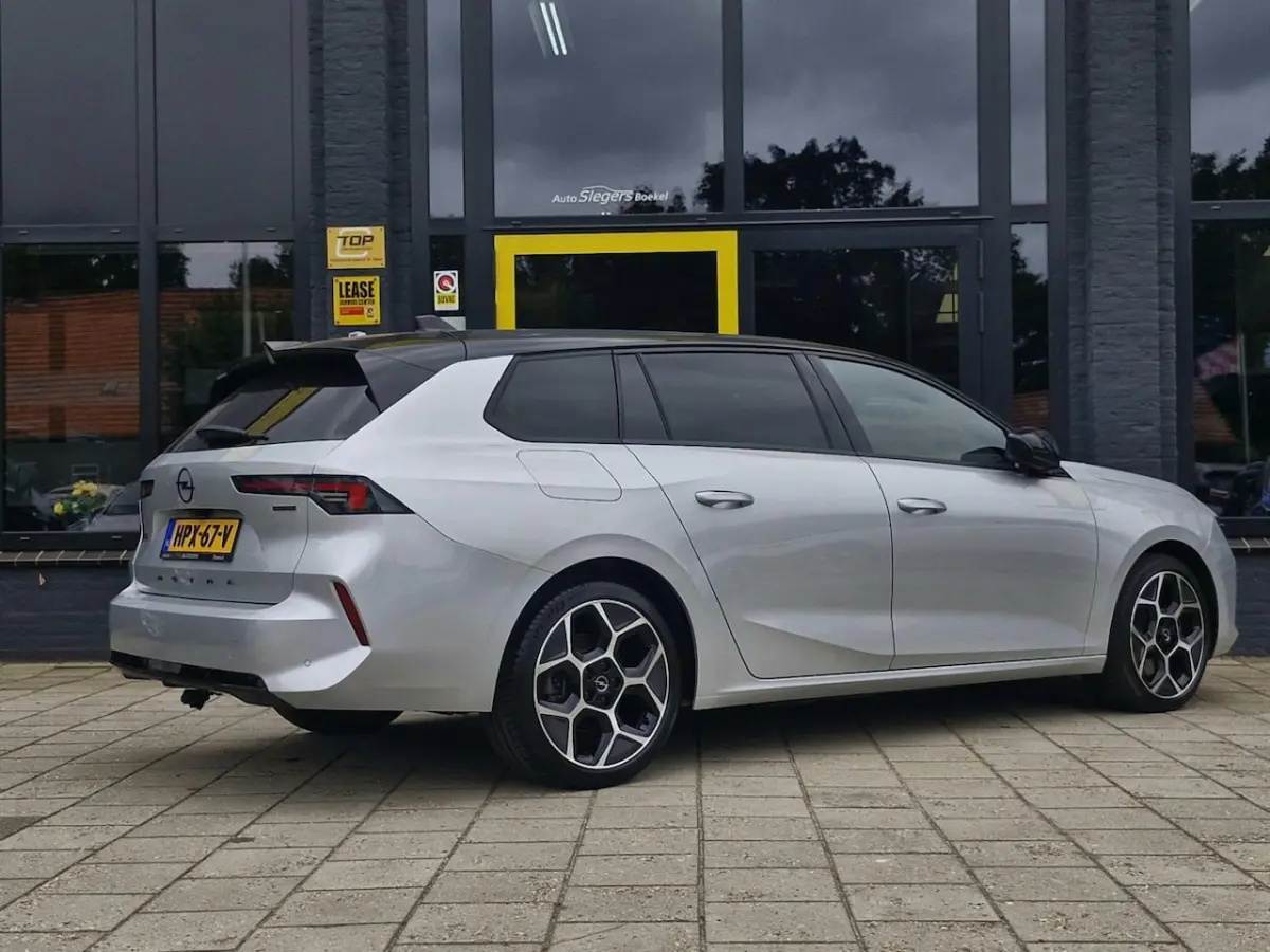 1.6 Turbo Plug In Hybrid Ultimate | Schuifdak | AGR | Stoelvent + Verw | Camera + Sensoren