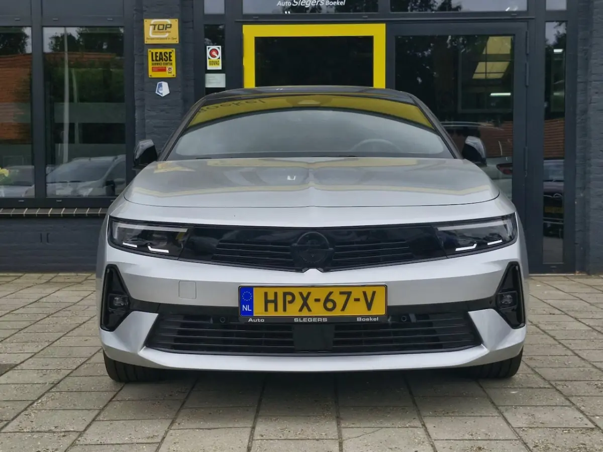 1.6 Turbo Plug In Hybrid Ultimate | Schuifdak | AGR | Stoelvent + Verw | Camera + Sensoren