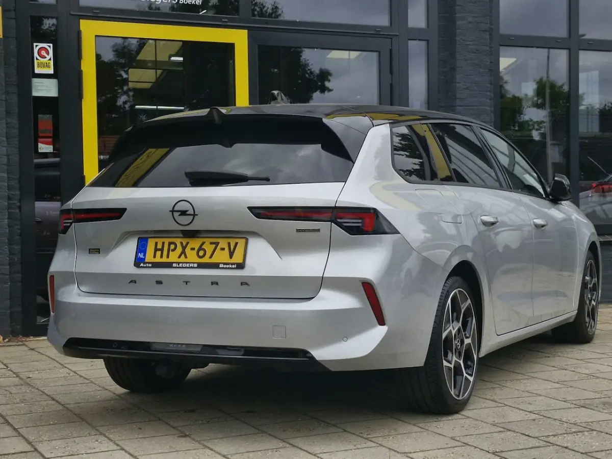 1.6 Turbo Plug In Hybrid Ultimate | Schuifdak | AGR | Stoelvent + Verw | Camera + Sensoren