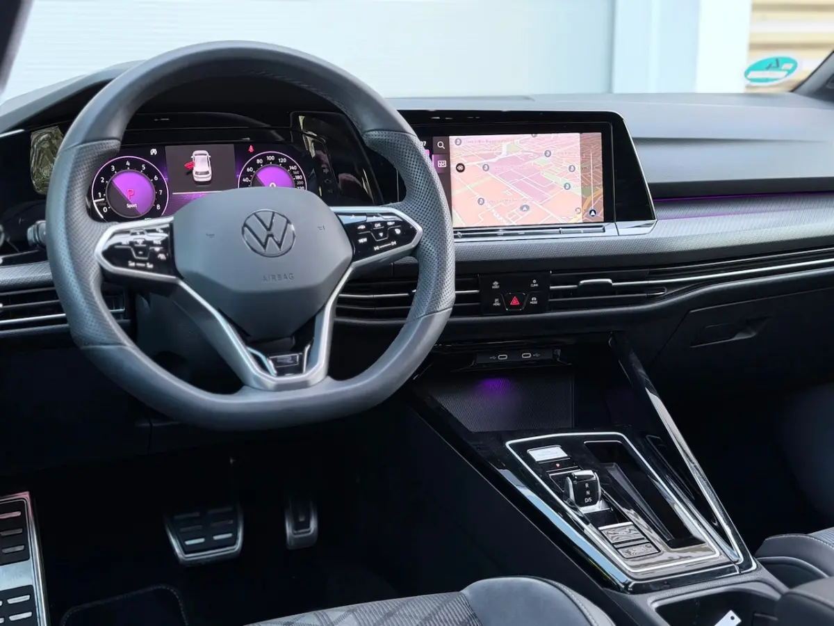 1.5 TSI 3x R-Line Matrix/Camera/Acc
