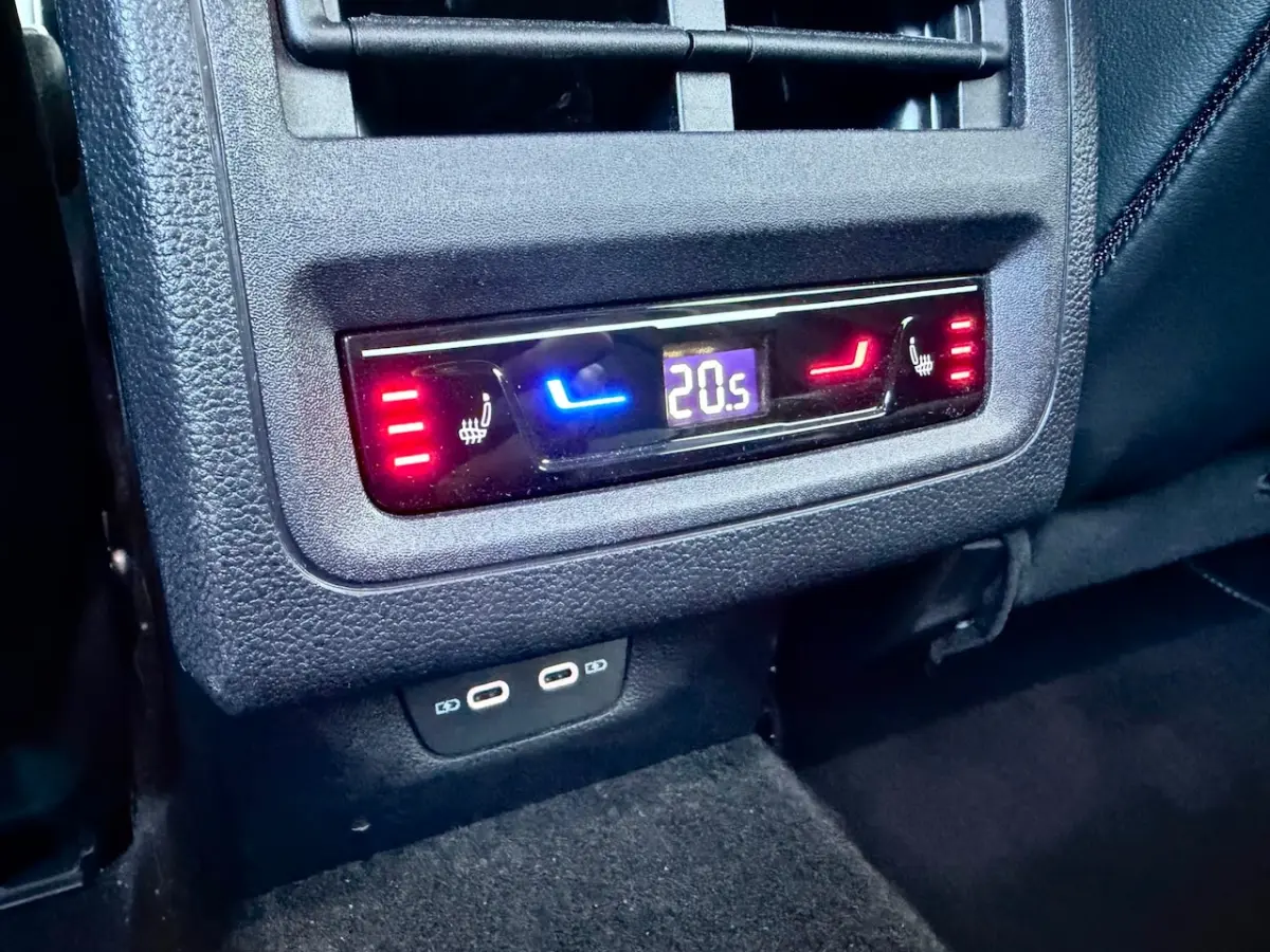 1.5 TSI 3x R-Line Matrix/Camera/Acc