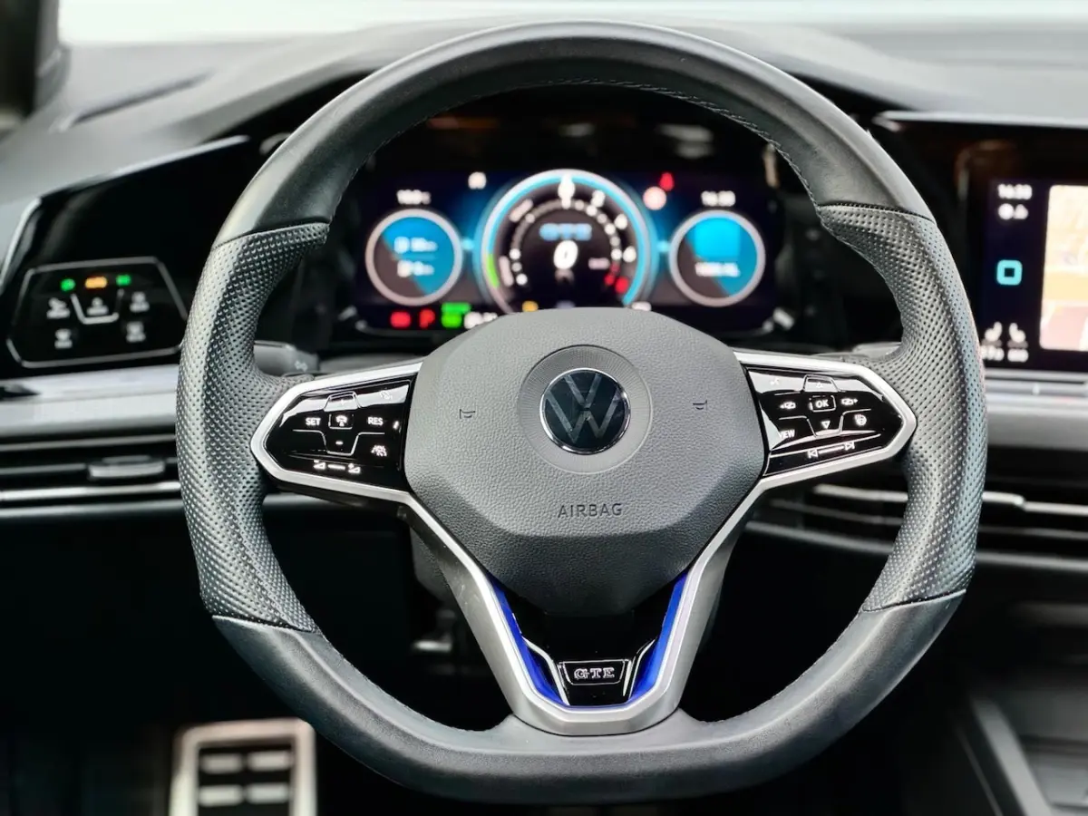 1.4 eHybrid GTE Pano/IQ.Light/Camera
