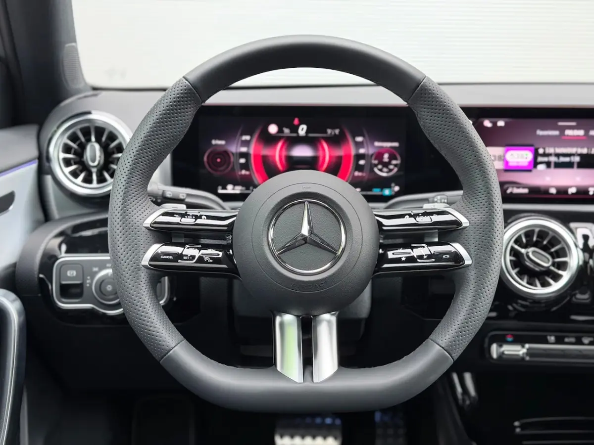 200 AMG Line Pano/Sfeer/Night/Camera