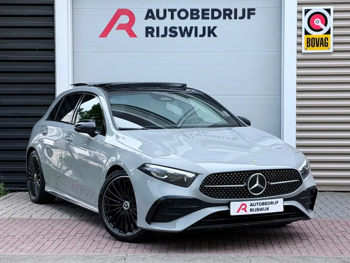 200 AMG Line Pano/Sfeer/Night/Camera
