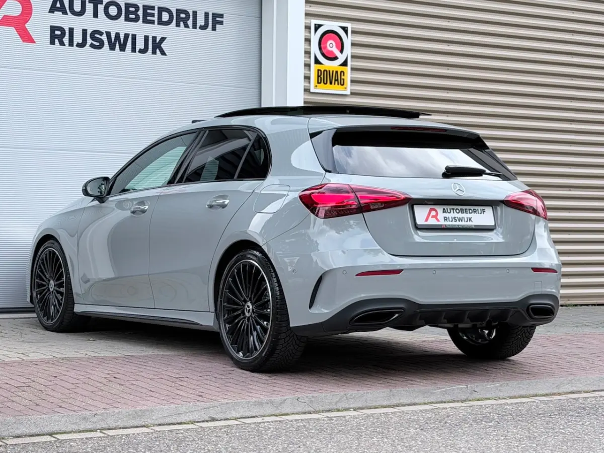 200 AMG Line Pano/Sfeer/Night/Camera