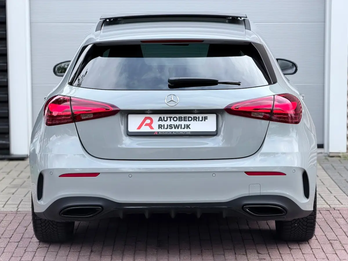 200 AMG Line Pano/Sfeer/Night/Camera