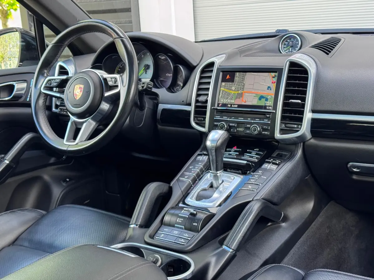 3.0 S E-Hybrid Pano/Bose/Memory/Camera