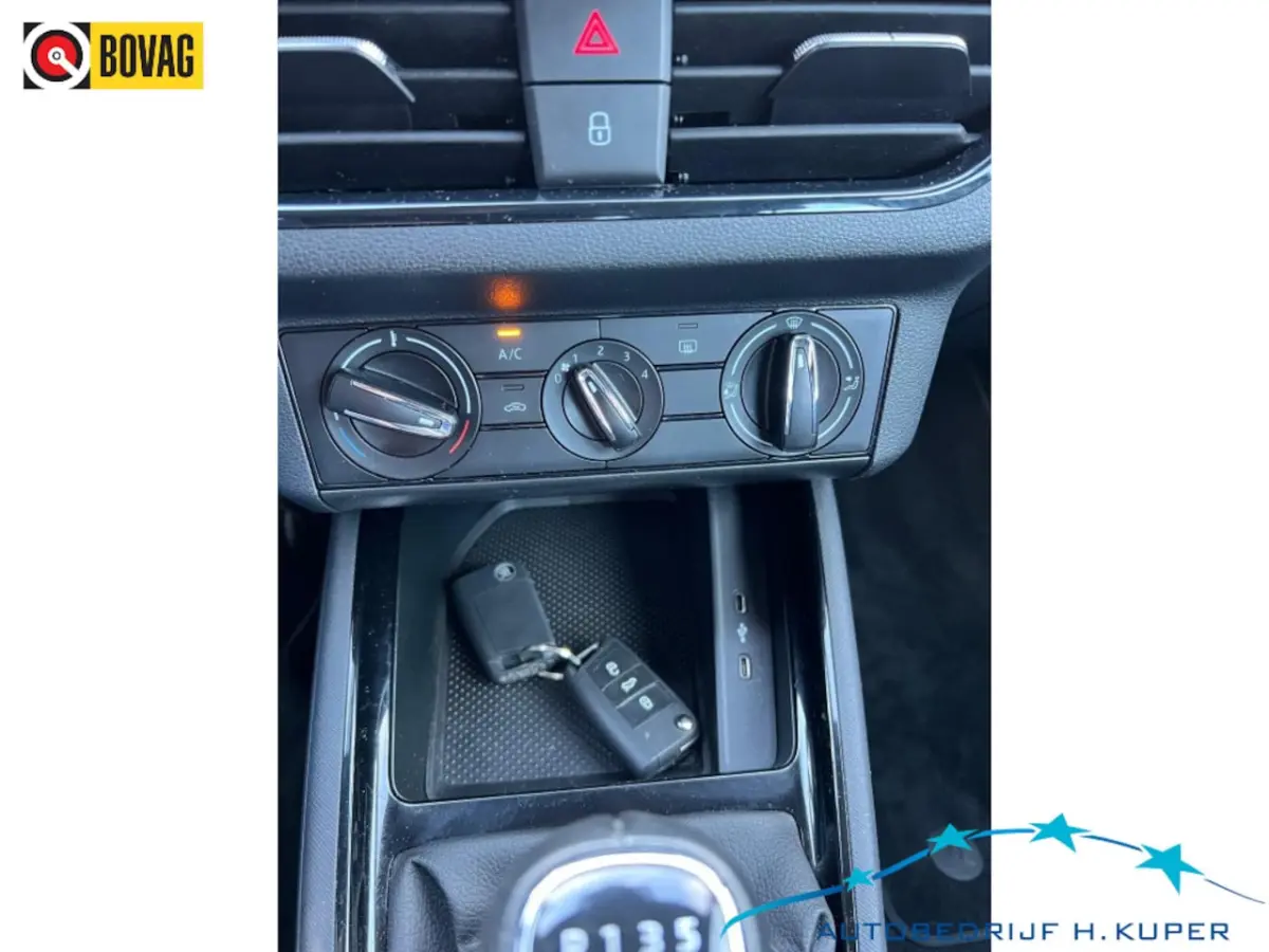 1.0 TSI Business Edition | Camera | Cruise control | Carplay/And