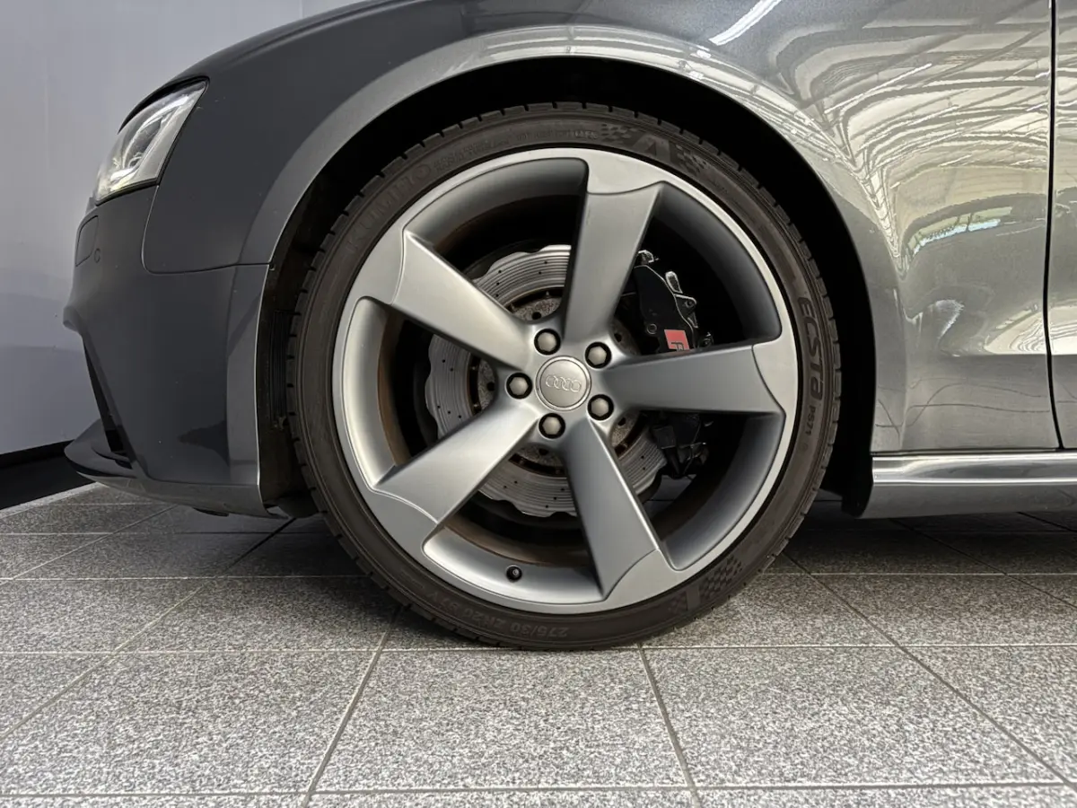 4.2 FSI quattro