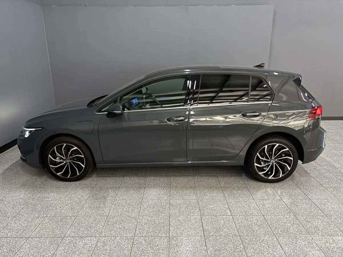 1.4 eHybrid Pano|Carplay|Camera|204pk