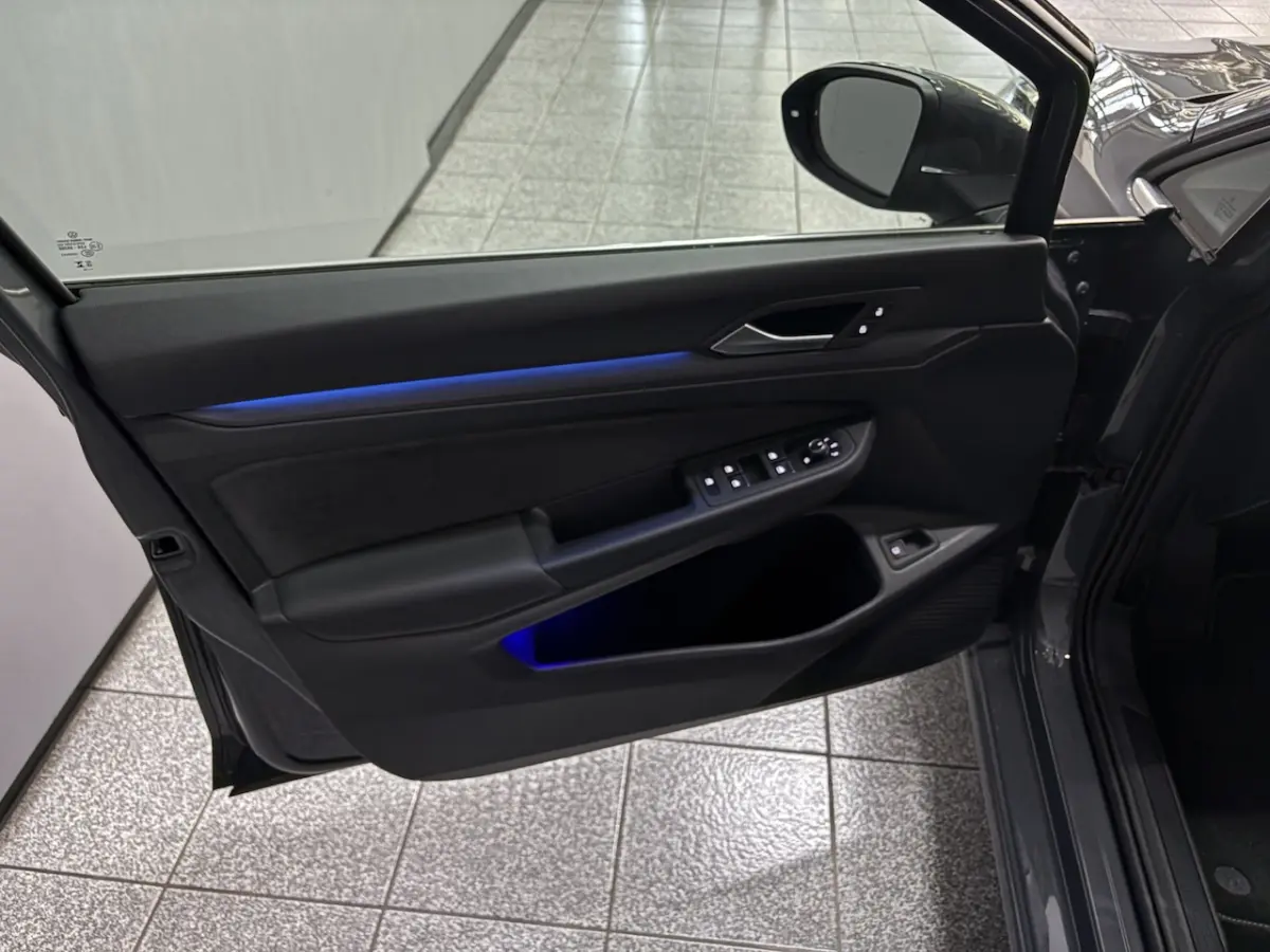 1.4 eHybrid Pano|Carplay|Camera|204pk