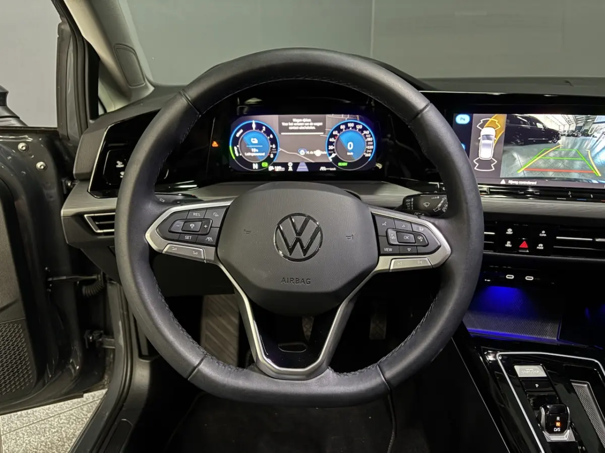 1.4 eHybrid Pano|Carplay|Camera|204pk
