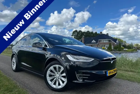 100D | SOH 91, 2 | Leer | Stoelverwarming | Dodehoek Detectie | Luchtvering | LED