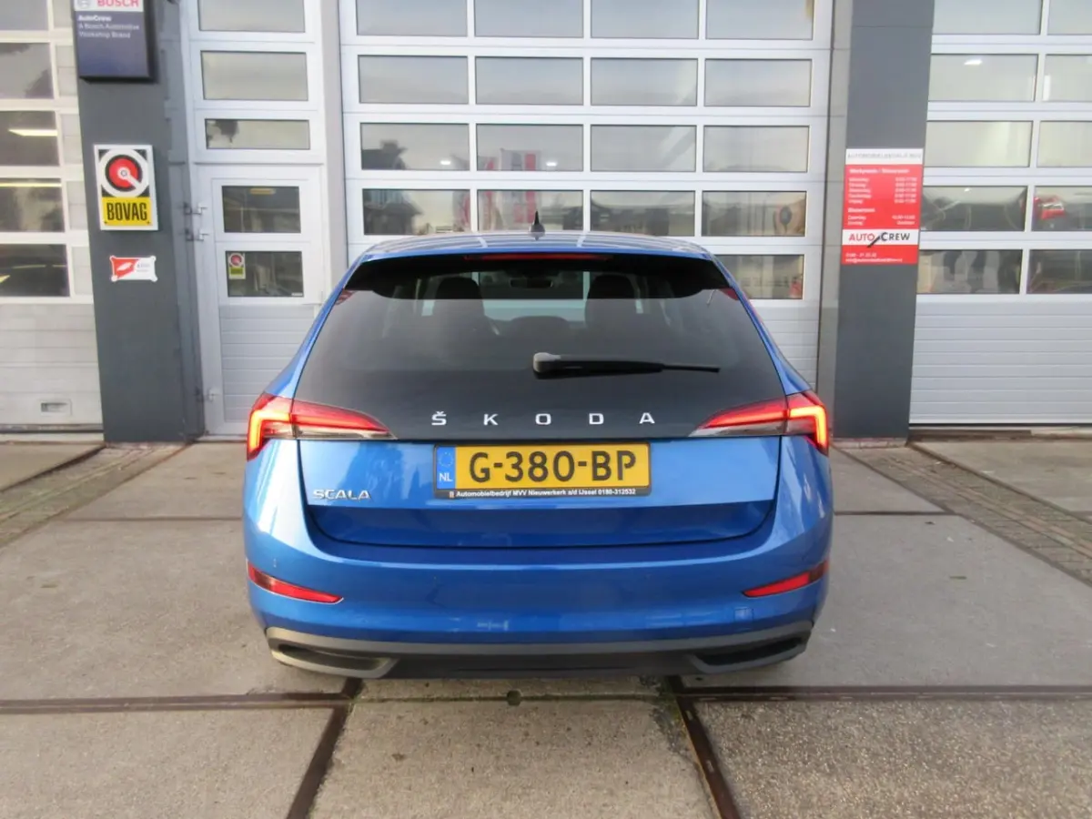 1.0 TSI First Edition / Carply / 18"LMV / D-Glas