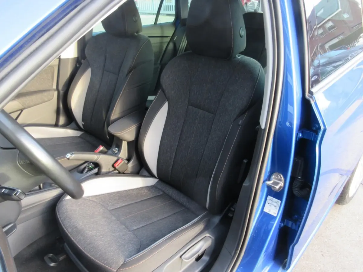1.0 TSI First Edition / Carply / 18"LMV / D-Glas