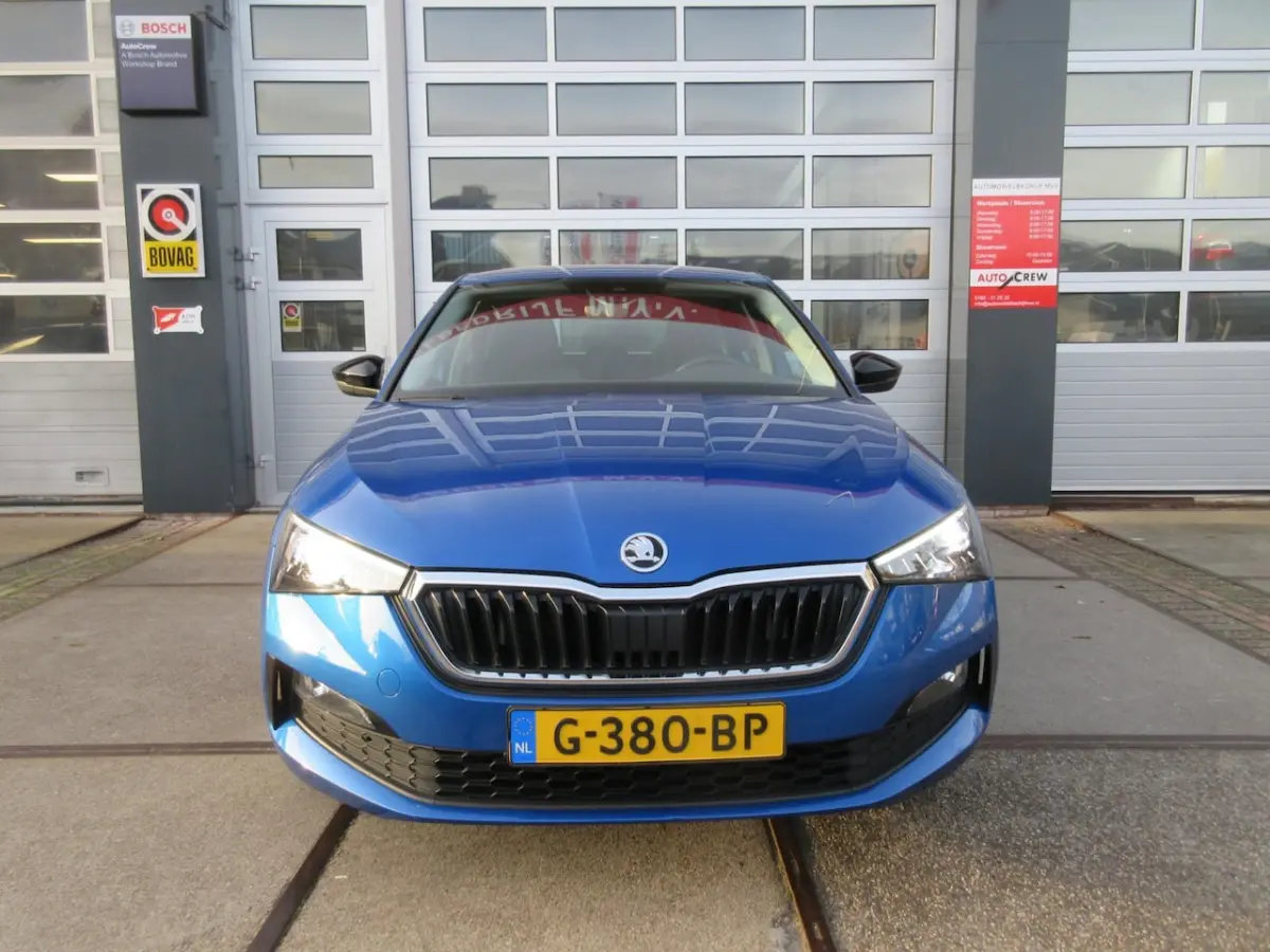 1.0 TSI First Edition / Carply / 18"LMV / D-Glas